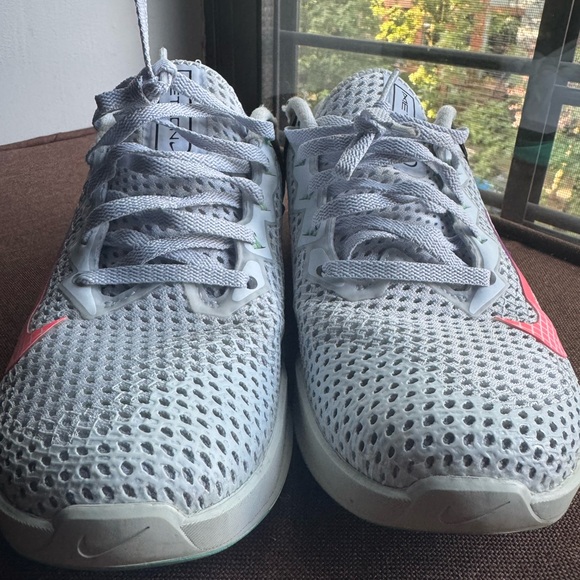 Nike / Matcon - Picture 3 of 11